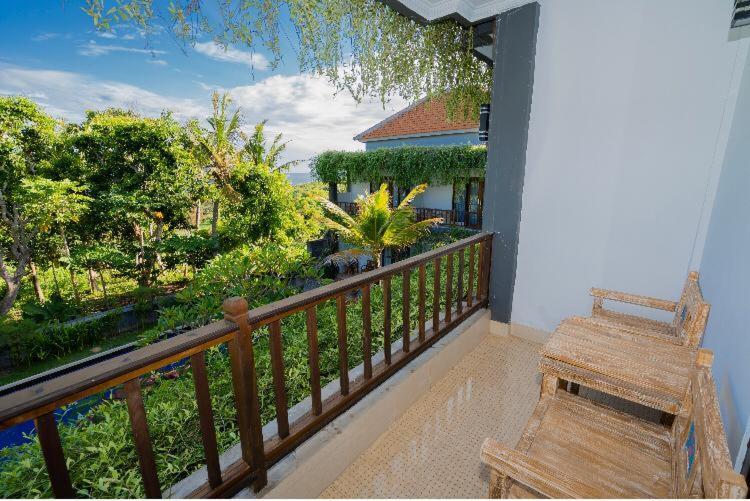 Tinggian Hill Retreat Hotel Batununggul Exterior photo