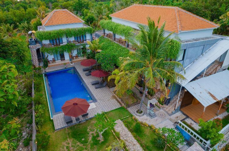 Tinggian Hill Retreat Hotel Batununggul Exterior photo